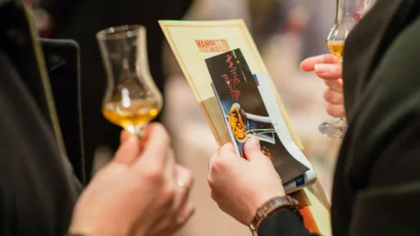 Τα ελληνικά αποστάγματα πάνε Ζάππειο