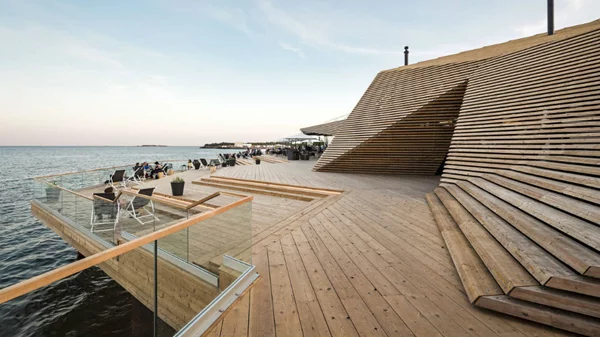 H Löyly στο Ελσίνκι δεν είναι η δημόσια σάουνα που φαντάζεσαι