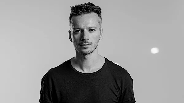 Ο Γιώργος Νανούρης μιλά για τη δική του Μαρινέλλα