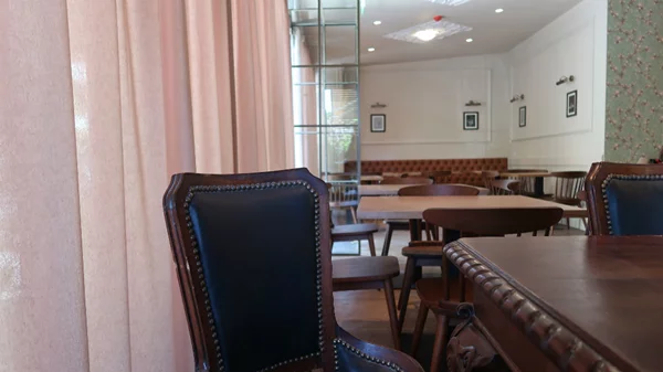 Ένας «Καρπός» φυτρώνει στο Μαρούσι