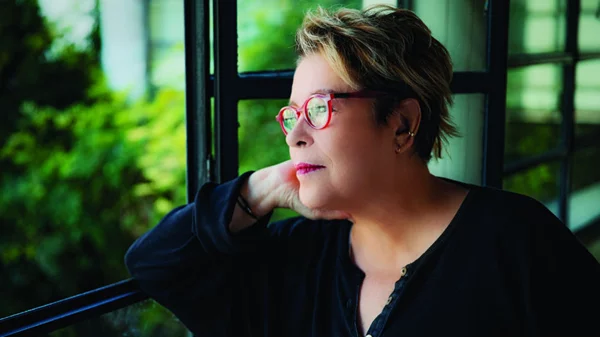 Η Δήμητρα Γαλάνη θέλει να περάσει το 2020 με μια ποπ διάθεση