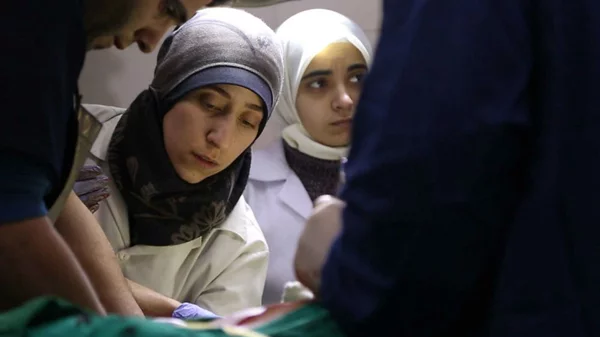 To «The Cave» έρχεται στο National Geographic