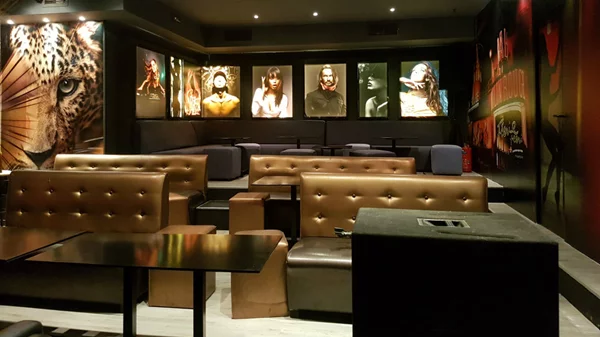 Με live club επιστρέφει ο Αργύρης Παπαργυρόπουλος