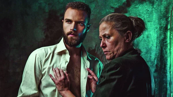 Τέσσερα λογοτεχνικά έργα στο θέατρο