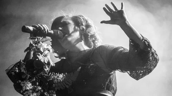 Έξτρα παραστάσεις για την Πέννυ Μπαλτατζή στο «Π131»