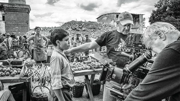Ο Βάτσλαβ Μαρχούλ μέσα από τον ανείπωτο τρόμο βλέπει την ελπίδα