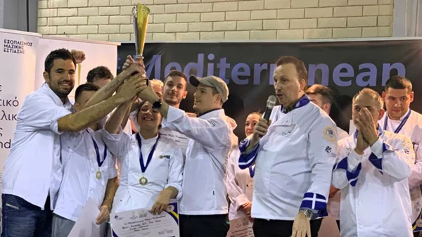 Η Le Monde κέρδισε τον τίτλο της κορυφαίας σχολής της χρονιάς