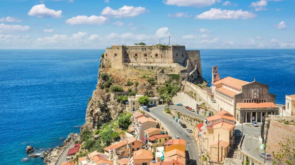 To Cosmote History ταξιδεύει στην Kαλαβρία, την καρδιά της Μεγάλης Ελλάδας 