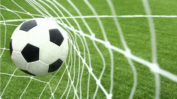 Κόβεται η μπάλα; 