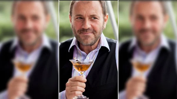 Homemade cocktail της ημέρας | Φτιάχνουμε κλασικό «Negroni», του Mario Basso