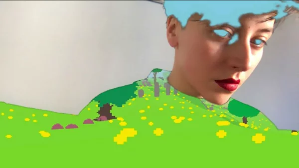 «Fe Male Home»: Γυναίκες εικαστικοί κάνουν περφόρμανς με live stream