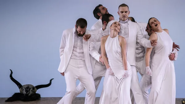 Δωρεάν sold out συναυλίες, τολμηρές παραστάσεις και κινηματογραφικές πρεμιέρες στο κανάλι Ιδρύματος Ωνάση