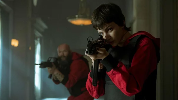 «Casa de Papel» 4: Πότε θα τελειώσει επιτέλους αυτή η ληστεία;