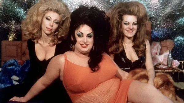 Μια ταινία (την ημέρα) για την καραντίνα #19: «Θηλυκοί Μπελάδες»