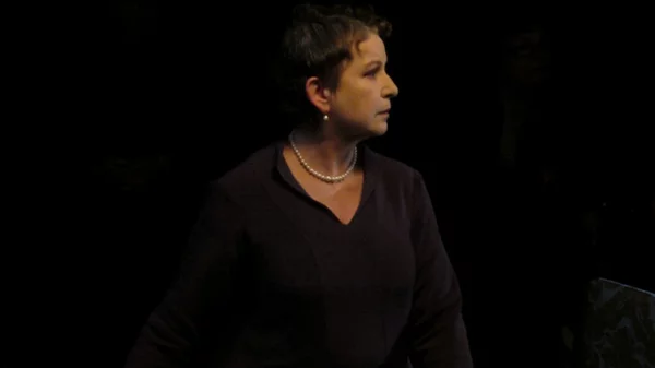 Η Άννα Κοκκίνου διαβάζει Βιζυηνό για τις Αναγνώσεις #snfccAtHome του «Νιάρχου»