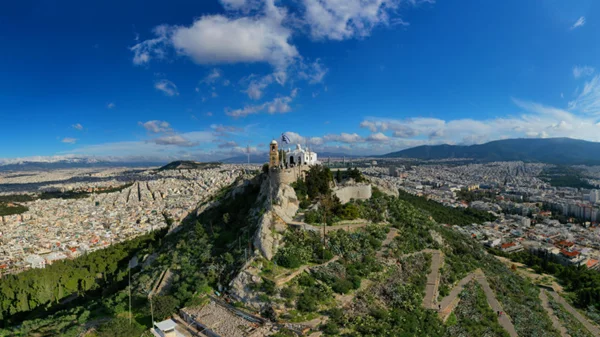 Δήμος Αθηναίων: Ανοιχτοί οι χώροι πρασίνου και άθλησης στο κέντρο της πόλης