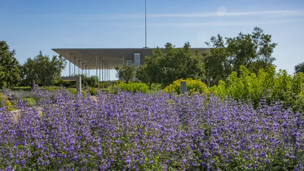 Ανοίγει το Κέντρο Πολιτισμού – Ίδρυμα «Σταύρος Νιάρχος» με δωρεάν ηλεκτρονικές κρατήσεις