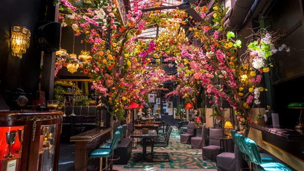 Aperitivo event στο «ανθισμένο» Noel