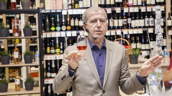 Την μοναδική γοητεία των ροζέ κρασιών αποκάλυψε το My market