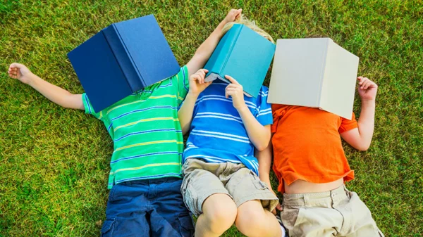 10 νέα παιδικά βιβλία για το καλοκαίρι