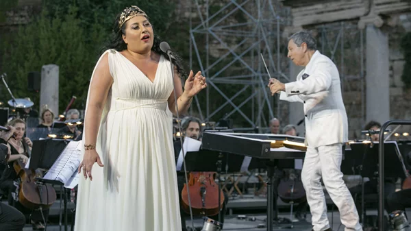 Συναρπαστικό ρεσιτάλ Ρατσβελισβίλι στη Ρωμαϊκή Αγορά, ιδανική επανεκκίνηση της μουσικής ζωής