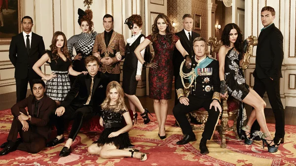 «The Royals»: Τα μυστικά της βασιλικής οικογένειας κάνουν πρεμιέρα στο Open