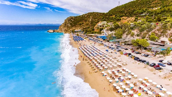 Island update: Φέτος είναι η χρονιά της Λευκάδας