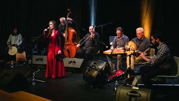 Σαβίνα Γιαννάτου & Primavera en Salonico: Οι ήχοι του Κόσμου στη Μικρή Επίδαυρο