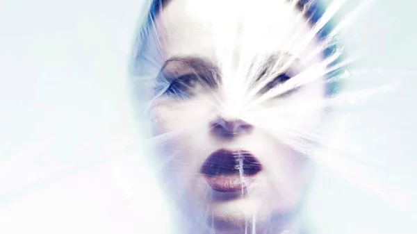 Καραμπέτη, Μιχαλοπούλου και Κυριαζή γράφουν αποκλειστικά στο «α» για το Διεθνές Εργαστήριο Αρχαίου Δράματος