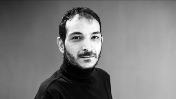 Ο Κωνσταντίνος Χατζής και οι «Βάκχες» σ' ένα μοναδικό αρχαίο σκηνικό που αποκαλύπτεται για πρώτη φορά στο κοινό