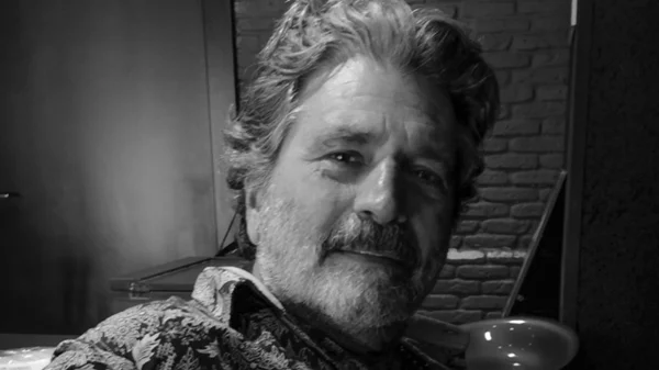 Το θέατρο Βικτώρια περνάει σε νέα εποχή