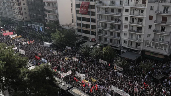 Η μέρα που αναπνεύσαμε (για) λίγο πιο ελεύθερα