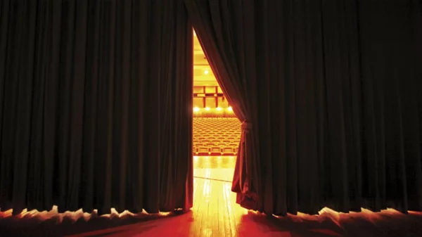 Πώς θα λειτουργήσουν κινηματογράφοι, θέατρα, συναυλιακοί χώροι, μουσικές σκηνές και μουσεία τις επόμενες δυο εβδομάδες