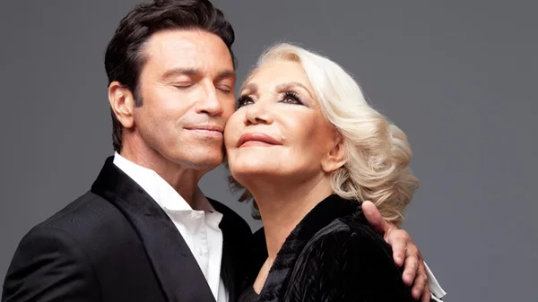 Η Μαρινέλλα σμίγει με τον Μάριο Φραγκούλη!