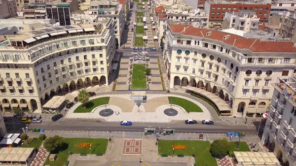 «Τοπόσημα»: Ταξίδι στην ιστορία των εμβληματικότερων κτισμάτων της χώρας