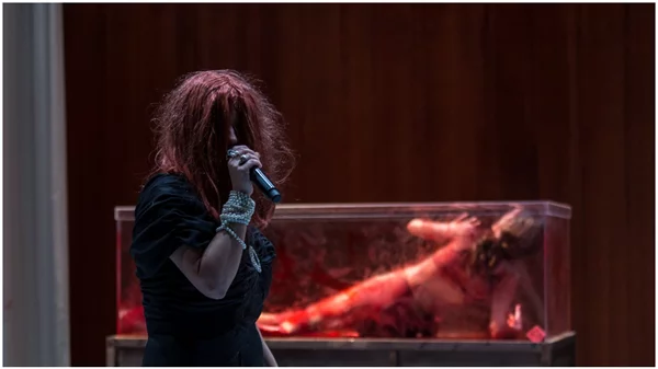 Online πρεμιέρα για τη Λένα Κιτσοπούλου