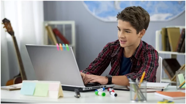 Πρεμιέρα για την Ψηφιακή Ακαδημία: Student Edition