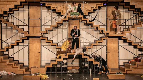 Athens Streaming | Πρεμιέρα του χορευτικού «YAG», διαδικτυακές ξεναγήσεις σε μουσεία και το «Σώσε» στη Στέγη