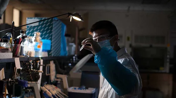 To National Geographic ανοίγει τον καυτό φάκελο «Κορονοϊός»