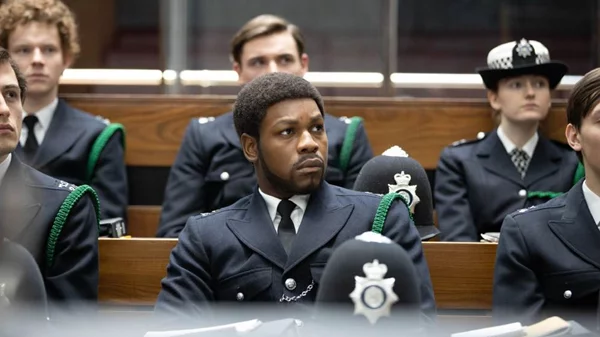 Υπάρχει άραγε καλός μπάτσος στο «Small Axe» του Στιβ ΜακΚουίν;