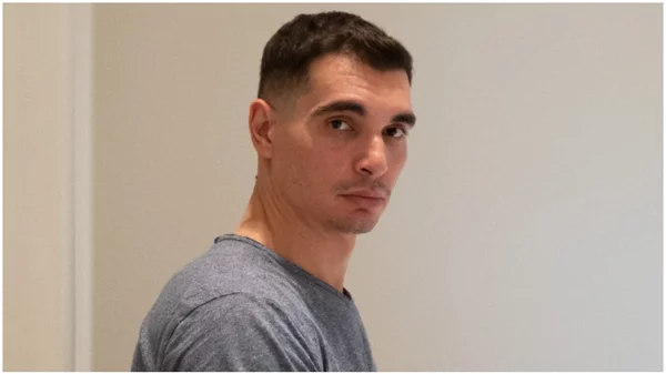 Άγγελος Τριανταφύλλου: «Το χάος που ζει ο Νεοέλληνας κορυφώνεται στη μουσική που τον ακολουθεί»