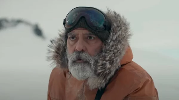 «Παγωμένος» και αμήχανος ο Τζόρτζ Κλούνεϊ στον «Ουρανό του Μεσονυχτίου»