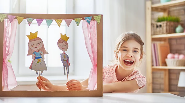 4+1 ιδέες για θεατρικό παιχνίδι στο σπίτι