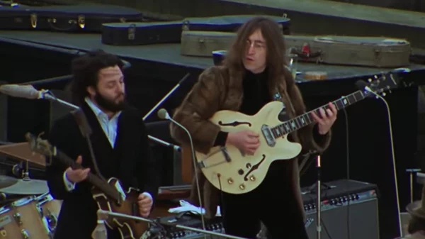Δείτε πέντε απολαυστικά λεπτά από το «Beatles: Get Back» του Πίτερ Τζάκσον
