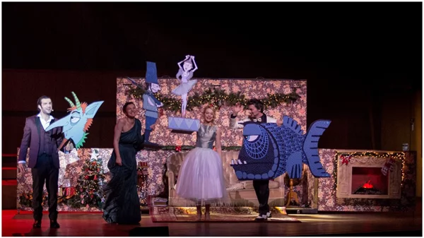 16 online παραστάσεις για τα Χριστούγεννα