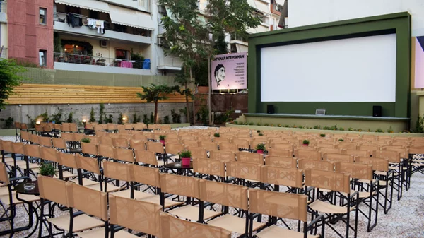 Πάνω από 600 επαγγελματίες του σινεμά κάνουν έκκληση για εθνική κινηματογραφική στρατηγική