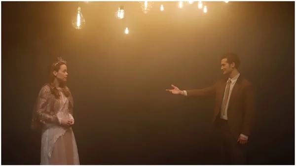 Νέα ημερομηνία για το live streaming του «Γυάλινου κόσμου»