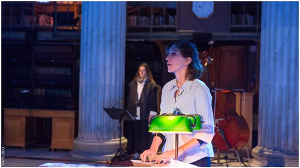 Αμαλία Μουτούση: "Πρέπει να βρούμε μέσα από το σκοτάδι το φως, τώρα που οι συνθήκες γύρω μας σφίγγουν"