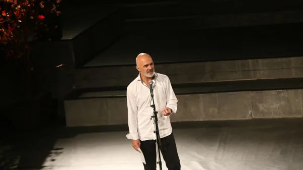 Απομάκρυνση Λιβαθινού από την Δραματική Σχολή του Εθνικού Θεάτρου