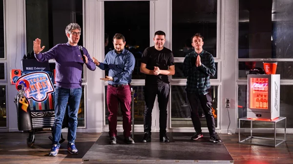 Εάν ψάχνετε φρέσκο stand up υλικό, παίζει το «Comedy Click» κι ένας διαγωνισμός για να το δείτε δωρεάν